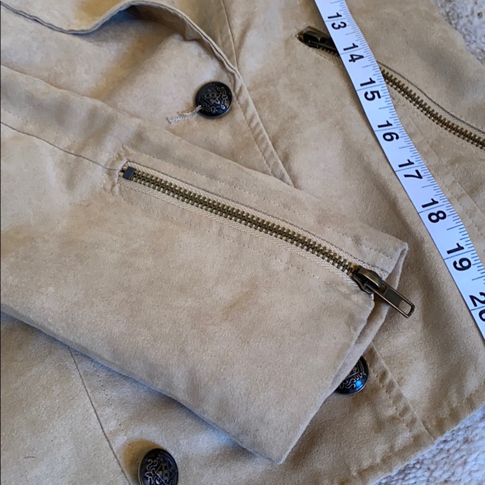 Button up lightweight coat from YA Los Angeles - Picture 5 of 8